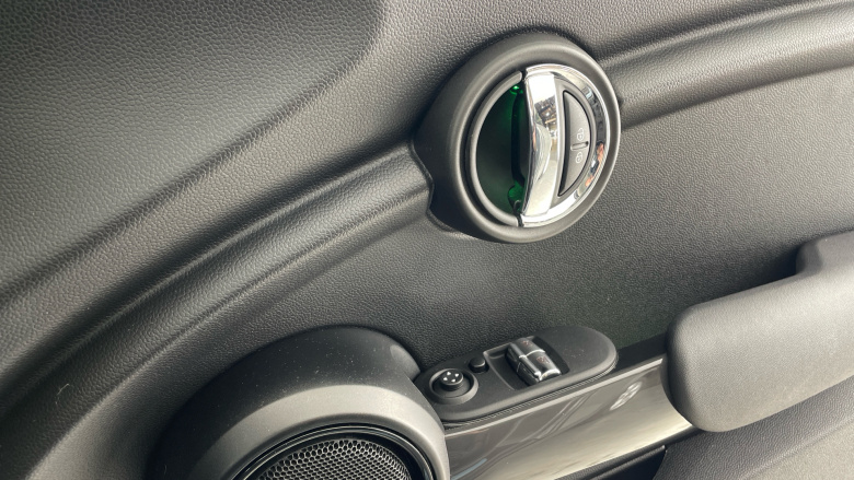 MINI Hatchback 1.5 One Classic II 3dr Petrol Hatchback